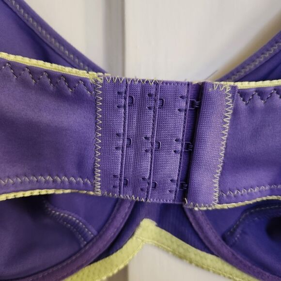 Native Intimates Underwire Adjustable Strap Bra Size 40D - Picture 5 of 6